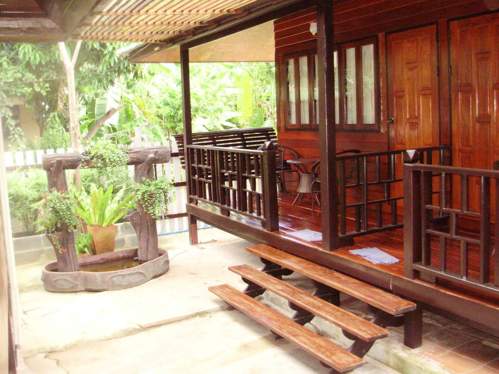 Baan Kong Homestay Phra Nakhon Si Ayutthaya Quarto foto