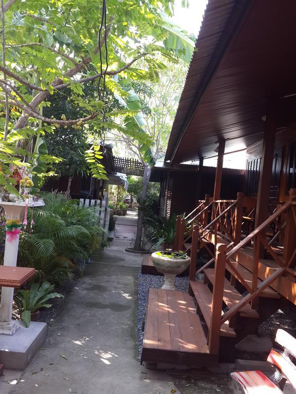 Baan Kong Homestay Phra Nakhon Si Ayutthaya Exterior foto