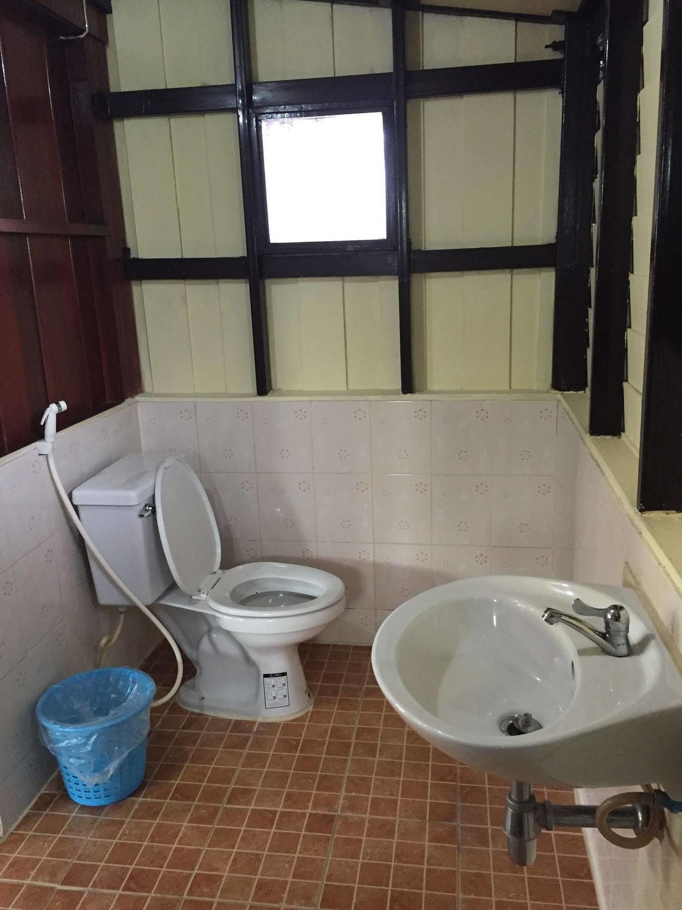 Baan Kong Homestay Phra Nakhon Si Ayutthaya Exterior foto