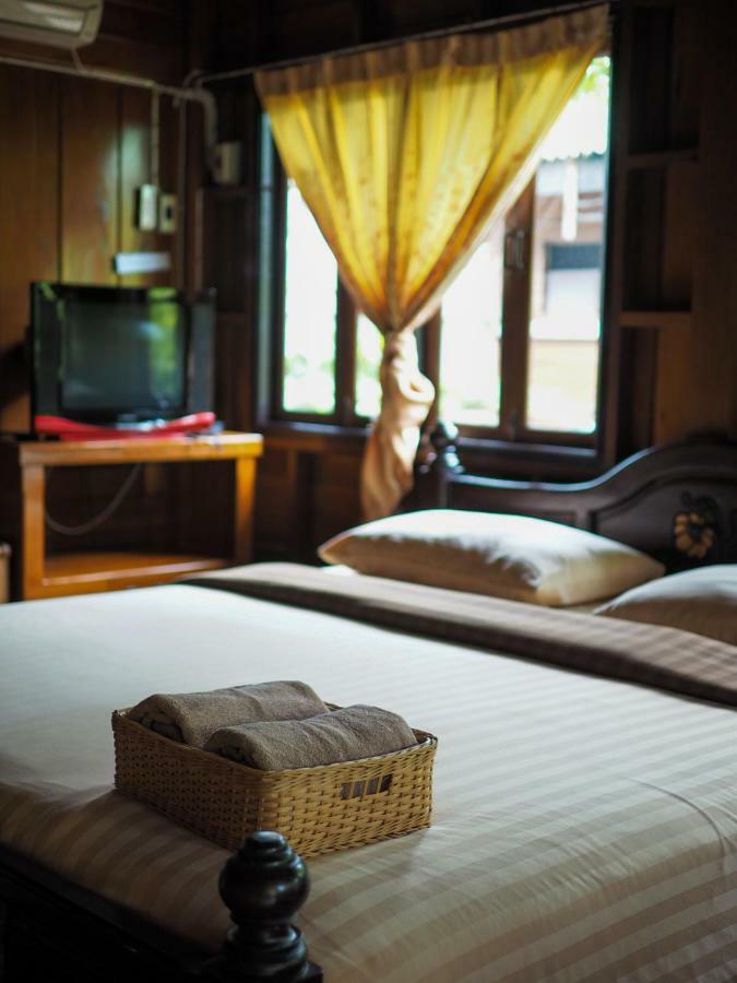 Baan Kong Homestay Phra Nakhon Si Ayutthaya Exterior foto