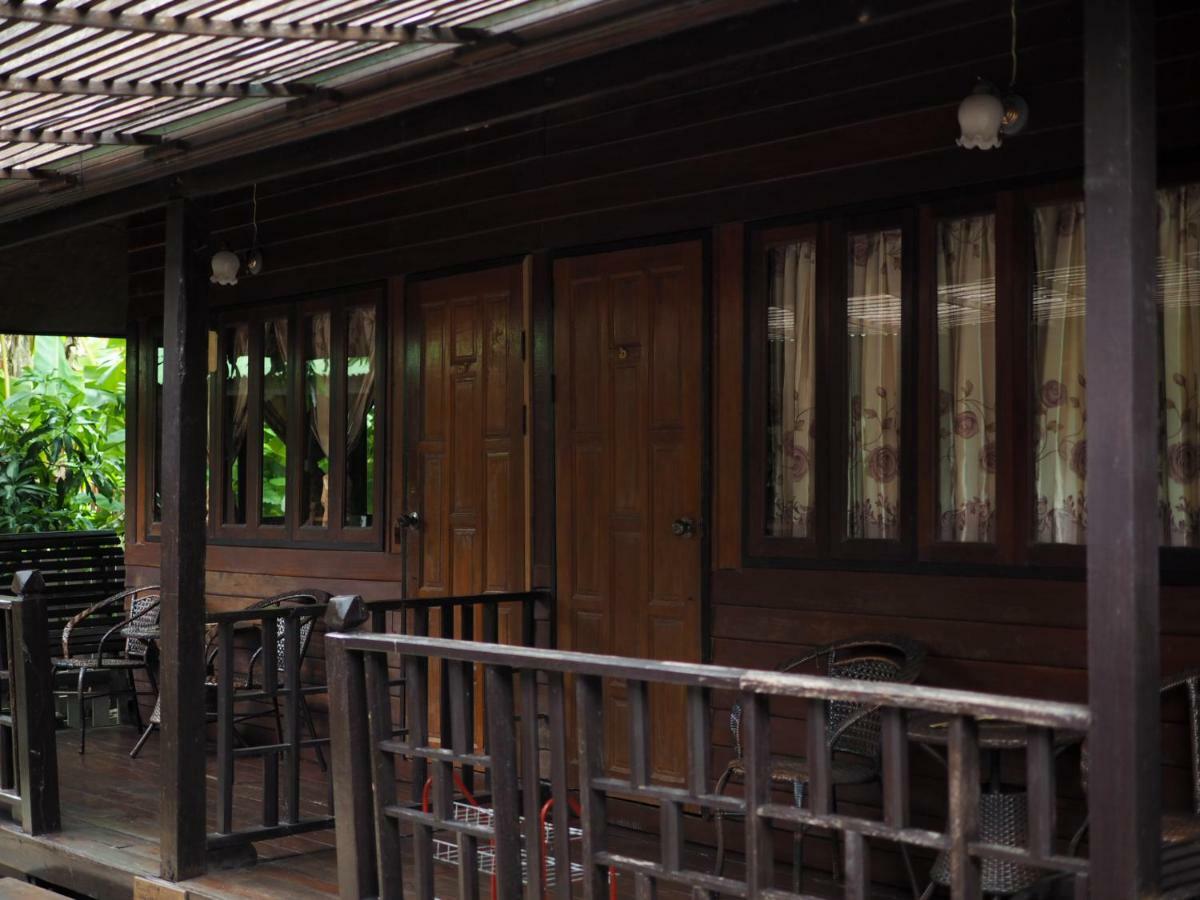 Baan Kong Homestay Phra Nakhon Si Ayutthaya Exterior foto