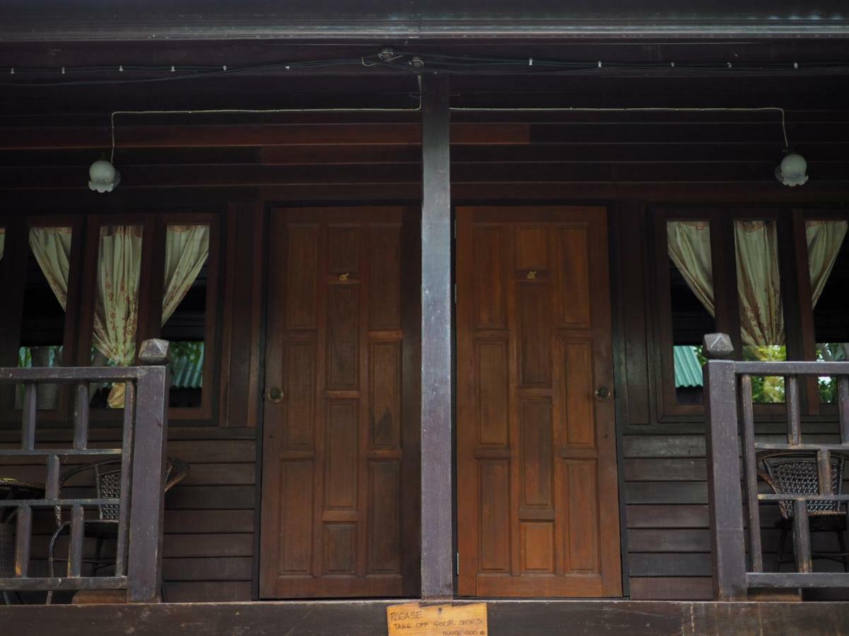 Baan Kong Homestay Phra Nakhon Si Ayutthaya Exterior foto